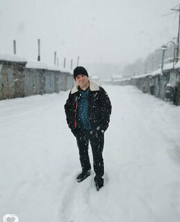 Артём
